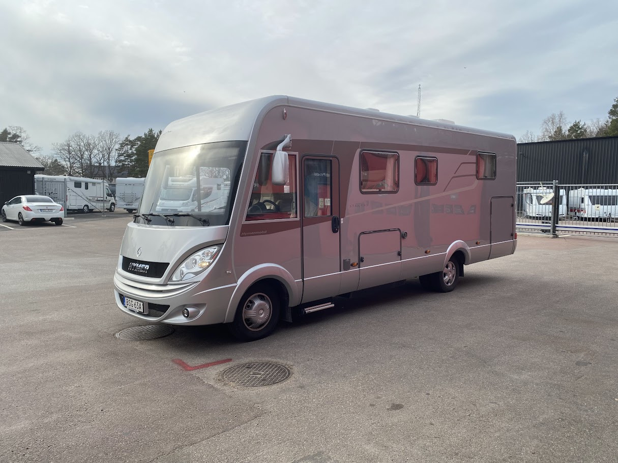 Hymer-B 690 *Automat * Queenbädd * Hydrauliska stödben-(2019)-3152457