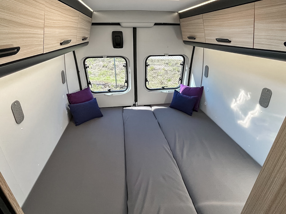 Sun Living-V-SERIES 65 SL *Långbäddar *Solcell *Isofix-(2021)-3136904