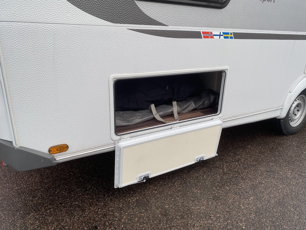 Knaus-Sport 540 UE *Långbäddar *Solcell *Micro-(2017)-3143627