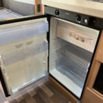 Knaus-Sport 540 UE *Långbäddar *Solcell *Micro-(2017)-3143616