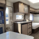 Hobby-460 LU DE LUXE *Långbäddar *Golvvärme *Förtält-(2016)-3157023