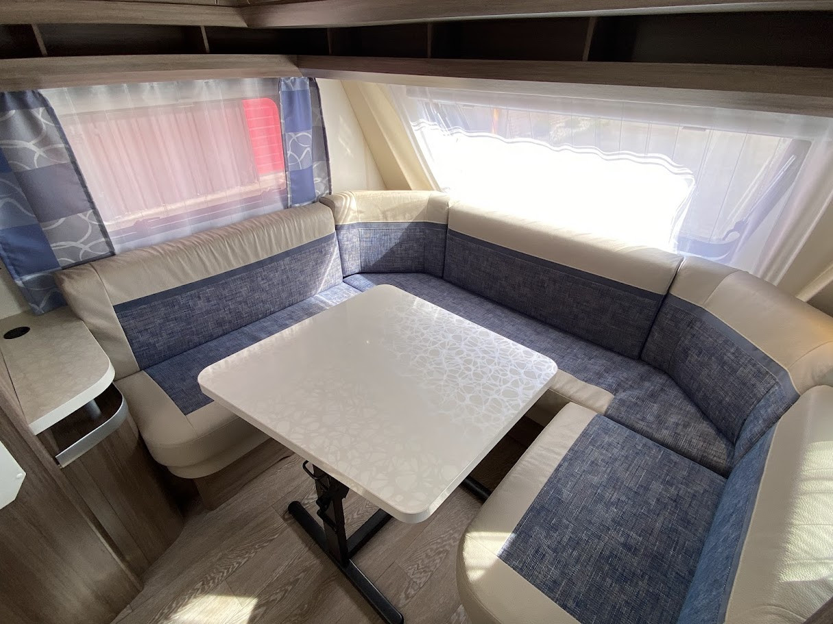 Hobby-460 LU DE LUXE *Långbäddar *Golvvärme *Förtält-(2016)-3157025