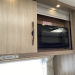 Hobby-460 LU DE LUXE *Långbäddar *Golvvärme *Förtält-(2016)-3157029