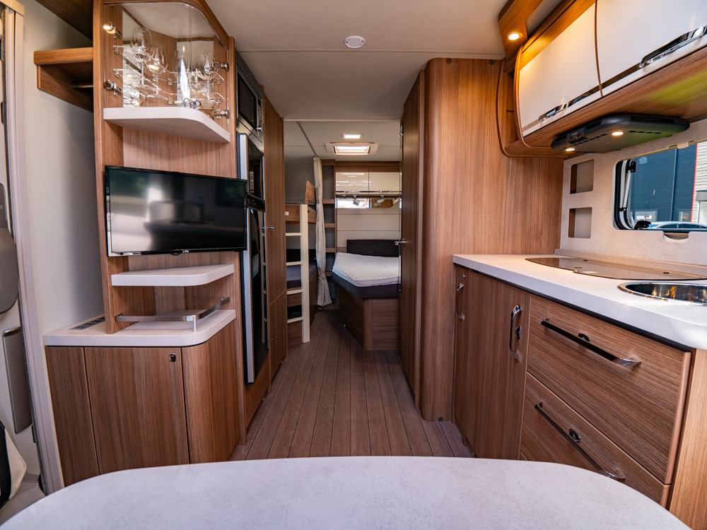 Knaus-Südwind 590 UK Scandinavian Selection *ALDE *Barn-(2020)-3157043