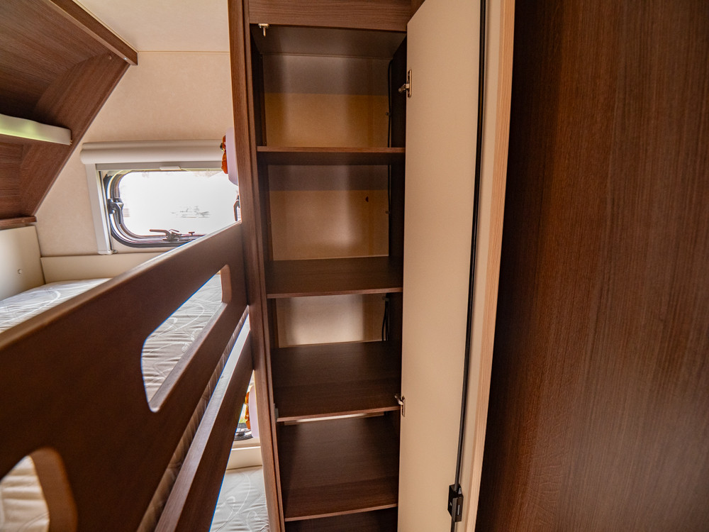 Hobby-650 KFU PRESTIGE-(2015)-3141338