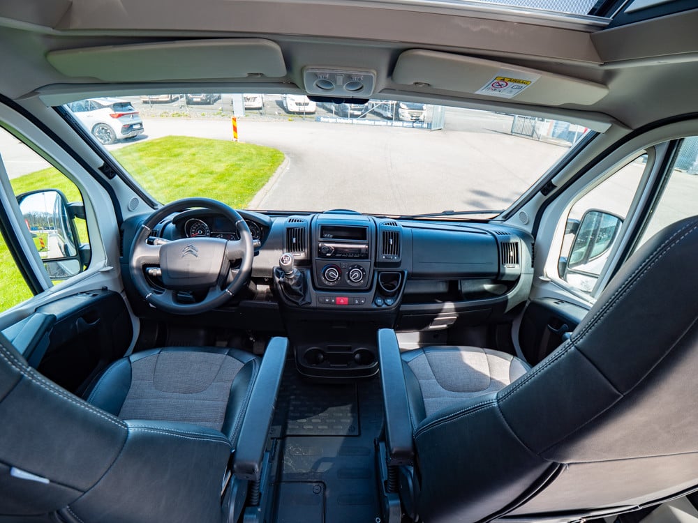 Adria-TWIN 640SLB *Långbäddar *Solcell *Truma-(2023)-3159318