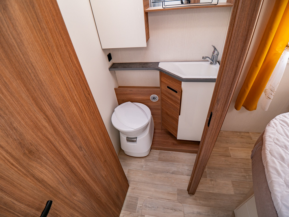 Pilote-P 740 C *Queenbädd *Automat-(2021)-3159254