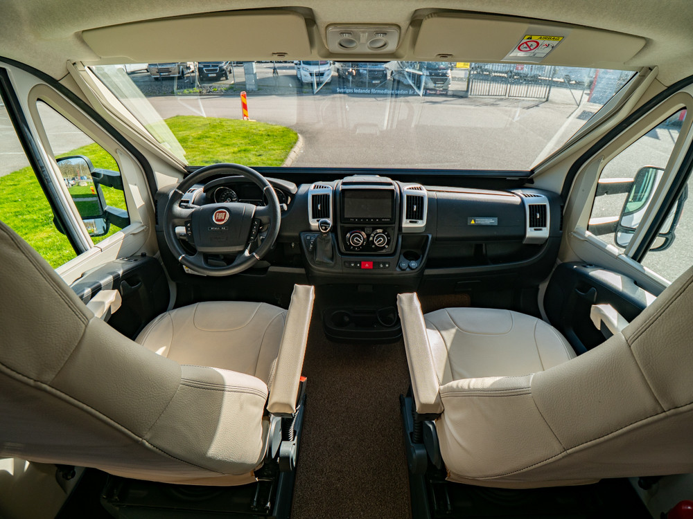 Pilote-P 740 C *Queenbädd *Automat-(2021)-3159257