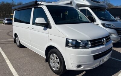 Volkswagen-CALIFORNIA-(2015)