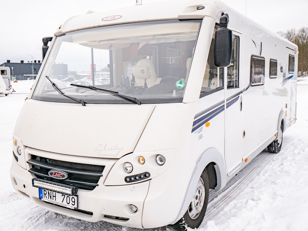 LMC-Explorer I 730 *Långbäddar *ALDE *Solceller-(2012)-3179577