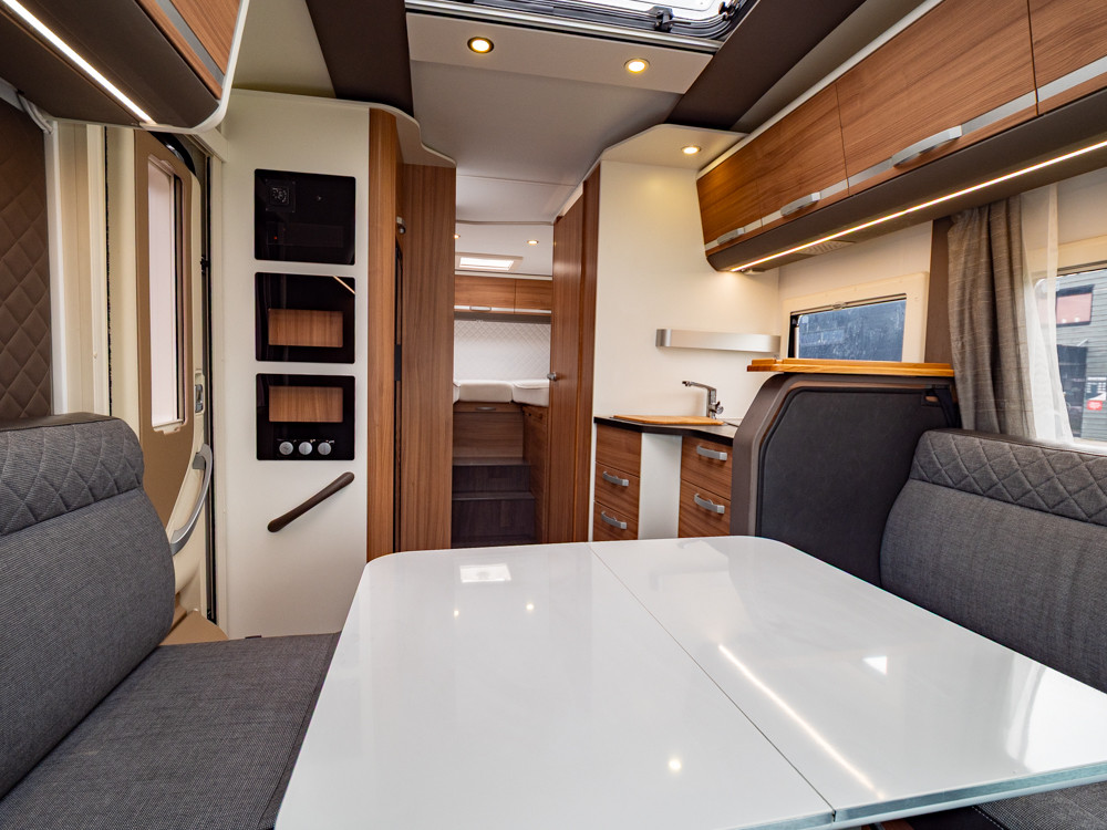Adria-CORAL 670 DL-(2021)-3182270