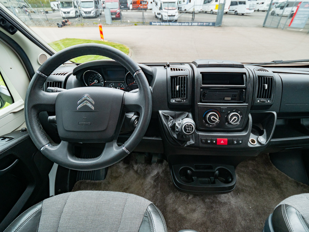 Adria-CORAL 670 DL-(2021)-3182285