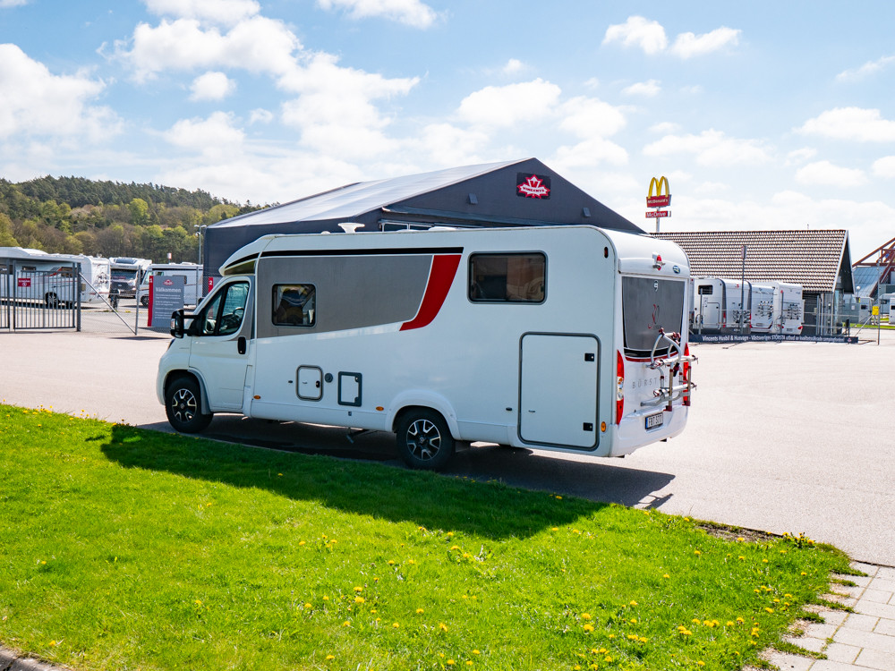 Bürstner-T 690 *Långbädd *Automat-(2017)-3182310