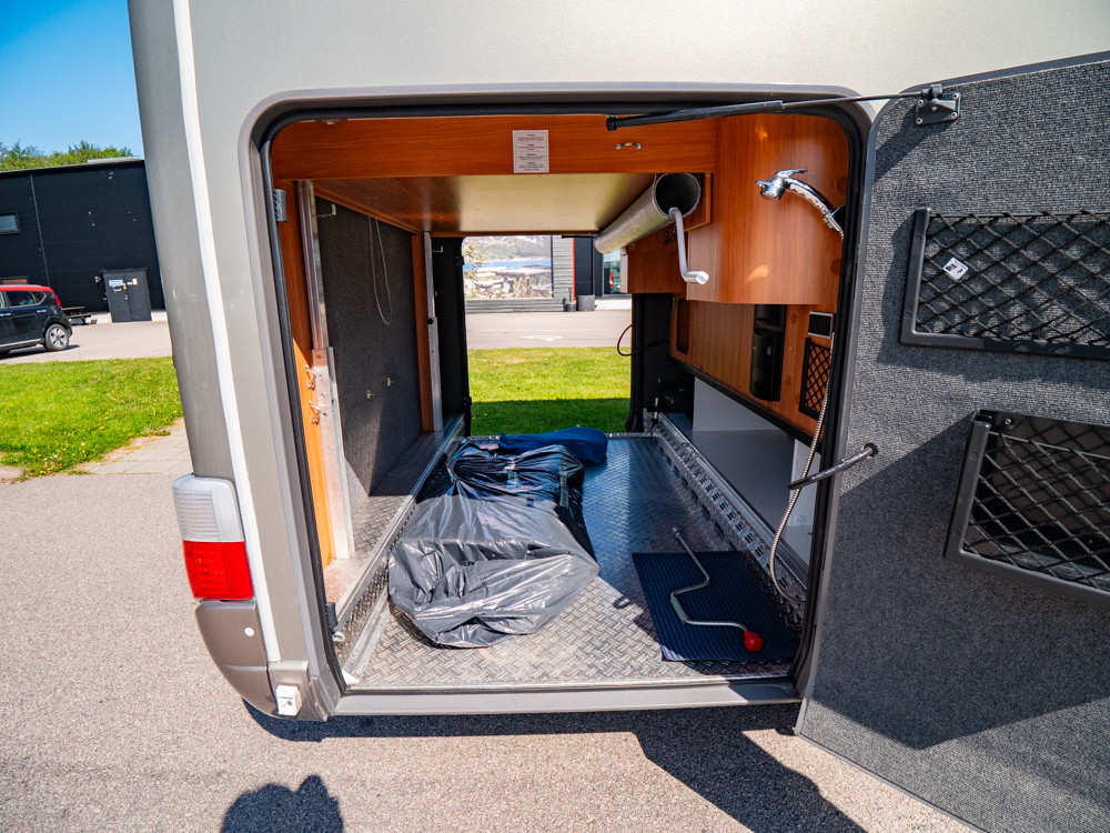 Hymer-B 898 SL ED-S *Queenbädd-(2015)-3199501
