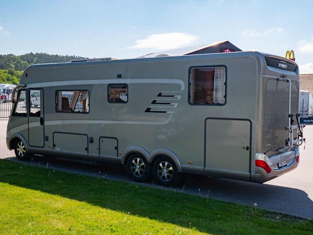Hymer-B 898 SL ED-S *Queenbädd-(2015)-3199504