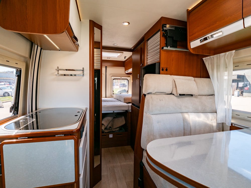Rapido-VAN-(2016)-3171808