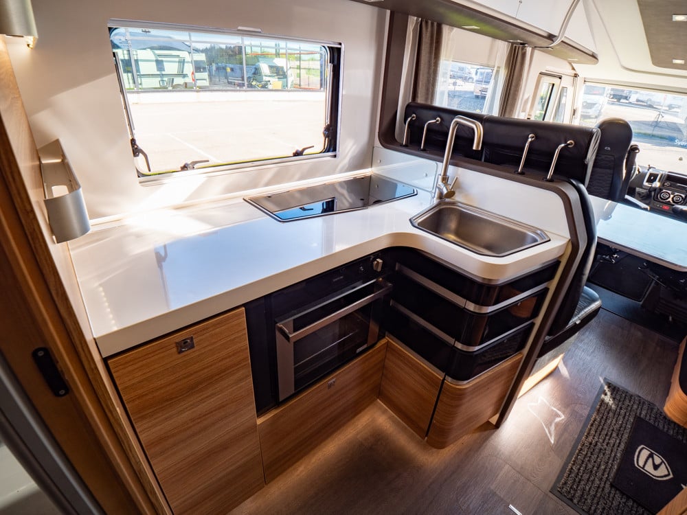 Adria-SONIC SUPREME I 810 SL-(2018)-3171771