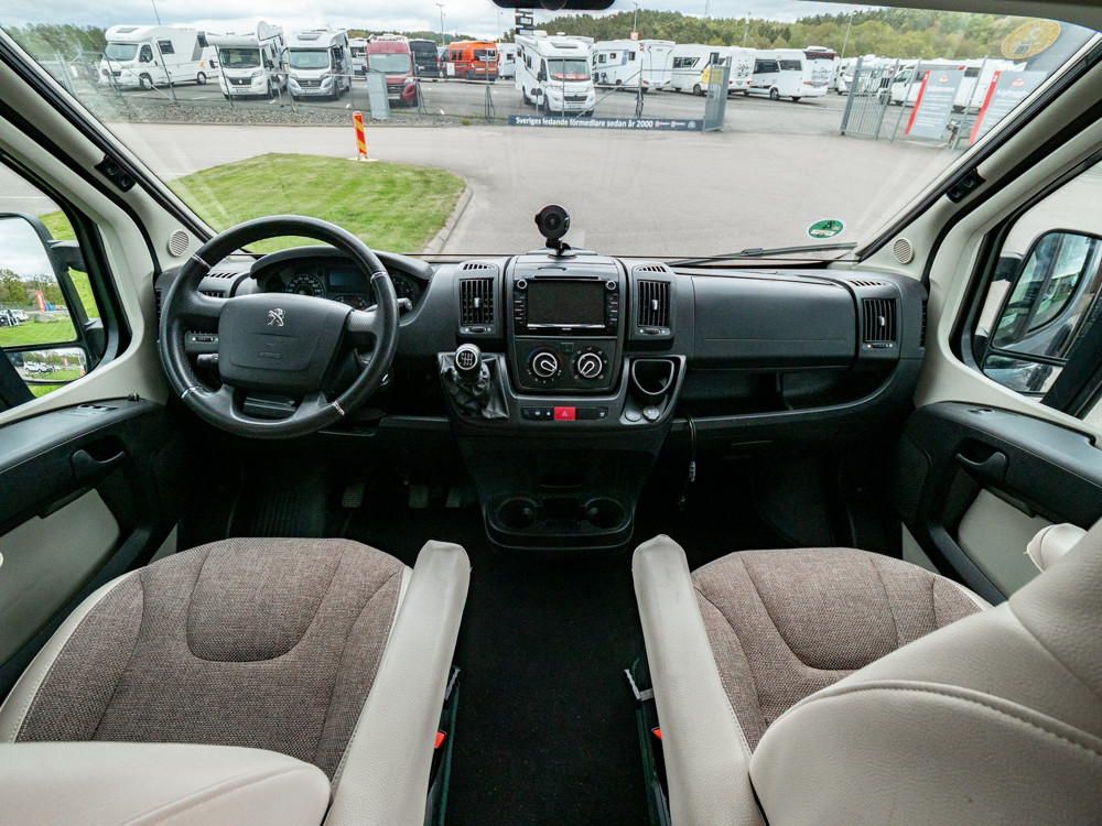 Knaus-VAN TOURER 600 *Truma *Dubbelbädd-(2019)-3182262