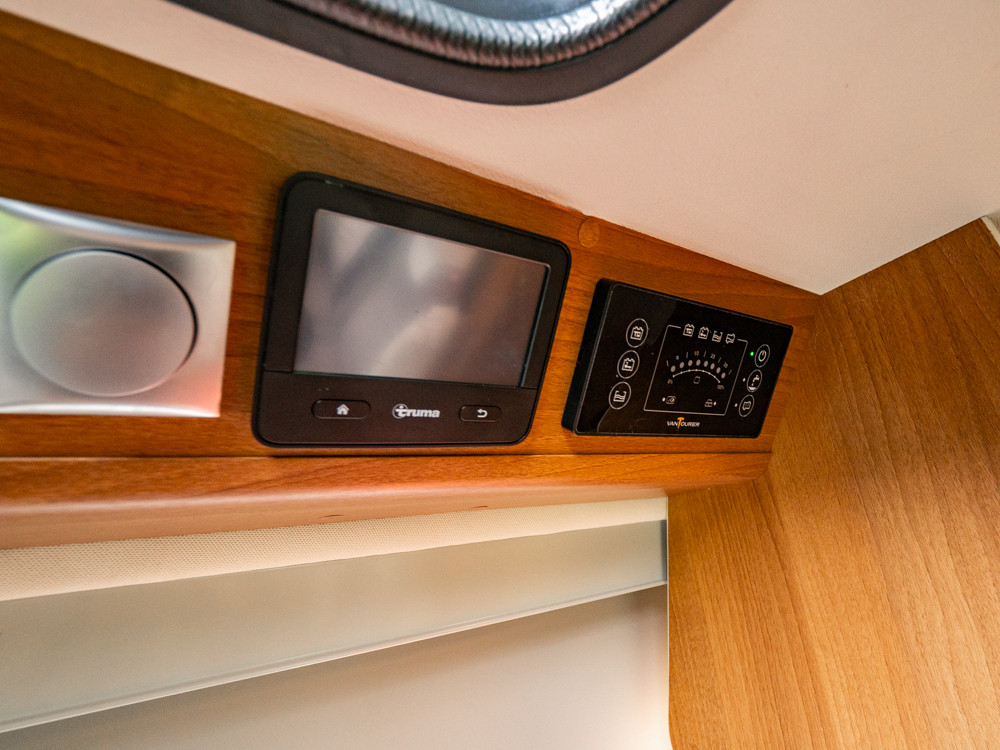 Knaus-VAN TOURER 600 *Truma *Dubbelbädd-(2019)-3182258