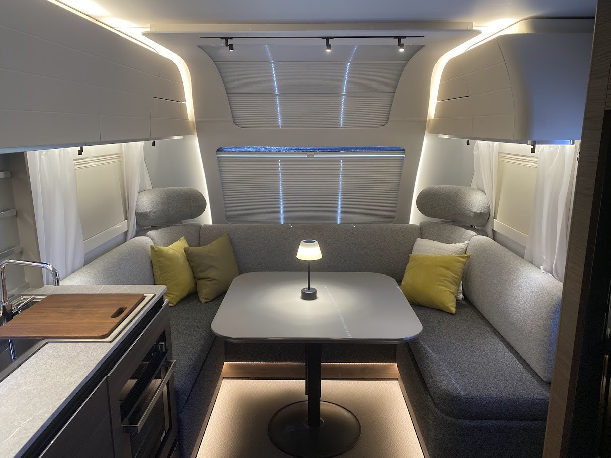 Adria-ALPINA 613 UT-(2022)-3190686