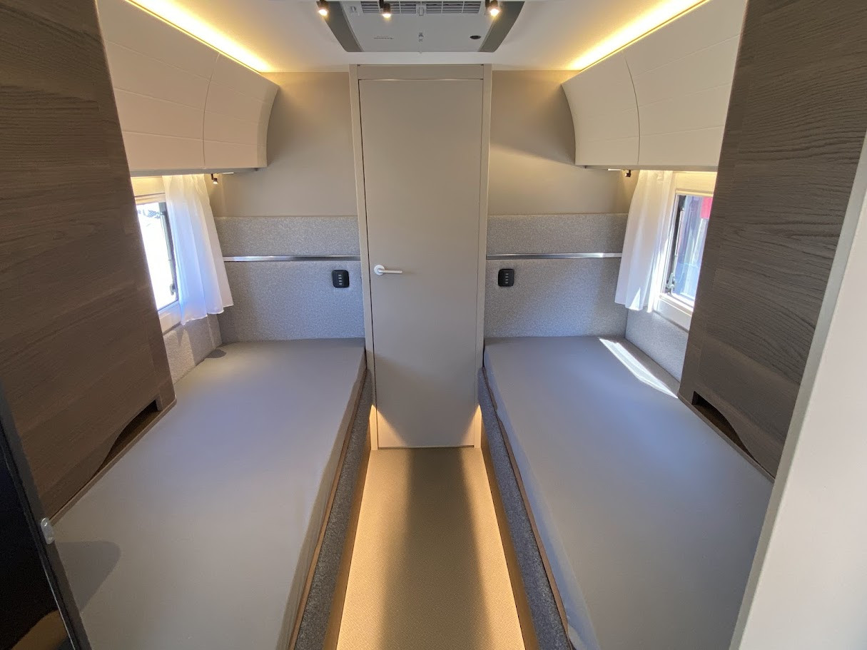 Adria-ALPINA 613 UT-(2022)-3190692