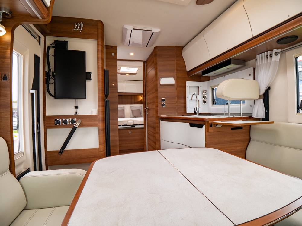 Rapido-M96 *Mercedes *Queenbed *Solcell *Lithiumbatteri-(2023)-3182222