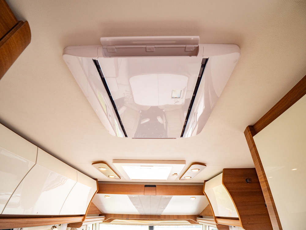Rapido-M96 *Mercedes *Queenbed *Solcell *Lithiumbatteri-(2023)-3182233