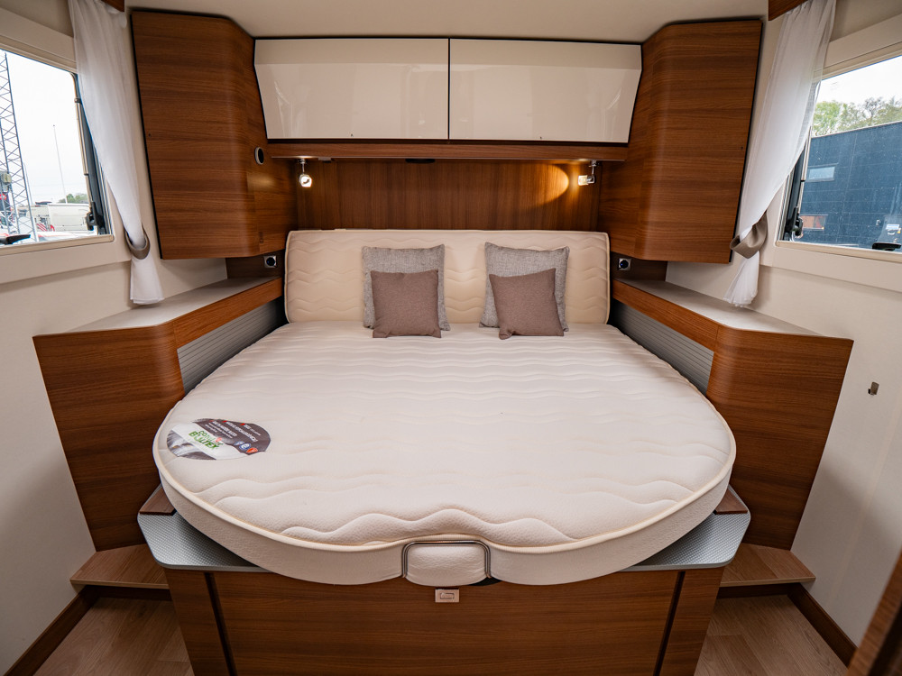 Rapido-M96 *Mercedes *Queenbed *Solcell *Lithiumbatteri-(2023)-3182227