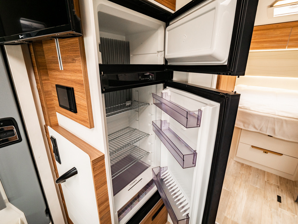 Pilote-G740FC *Queensbed *Truma *Automat-(2024)-3177796