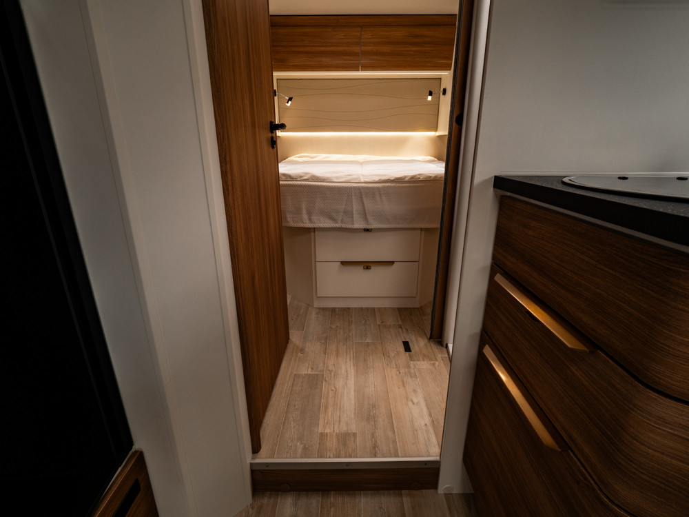 Pilote-G740FC *Queensbed *Truma *Automat-(2024)-3177797