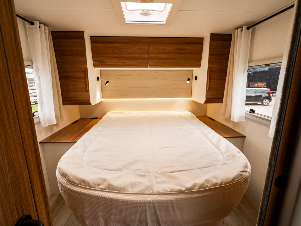 Pilote-G740FC *Queensbed *Truma *Automat-(2024)-3177798