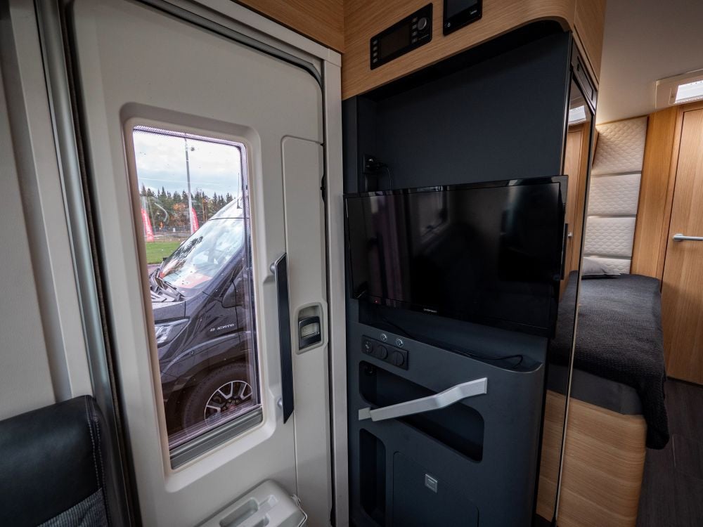 Adria-CORAL 670 SLT Plus *Alde *Solcell-(2022)-3166880