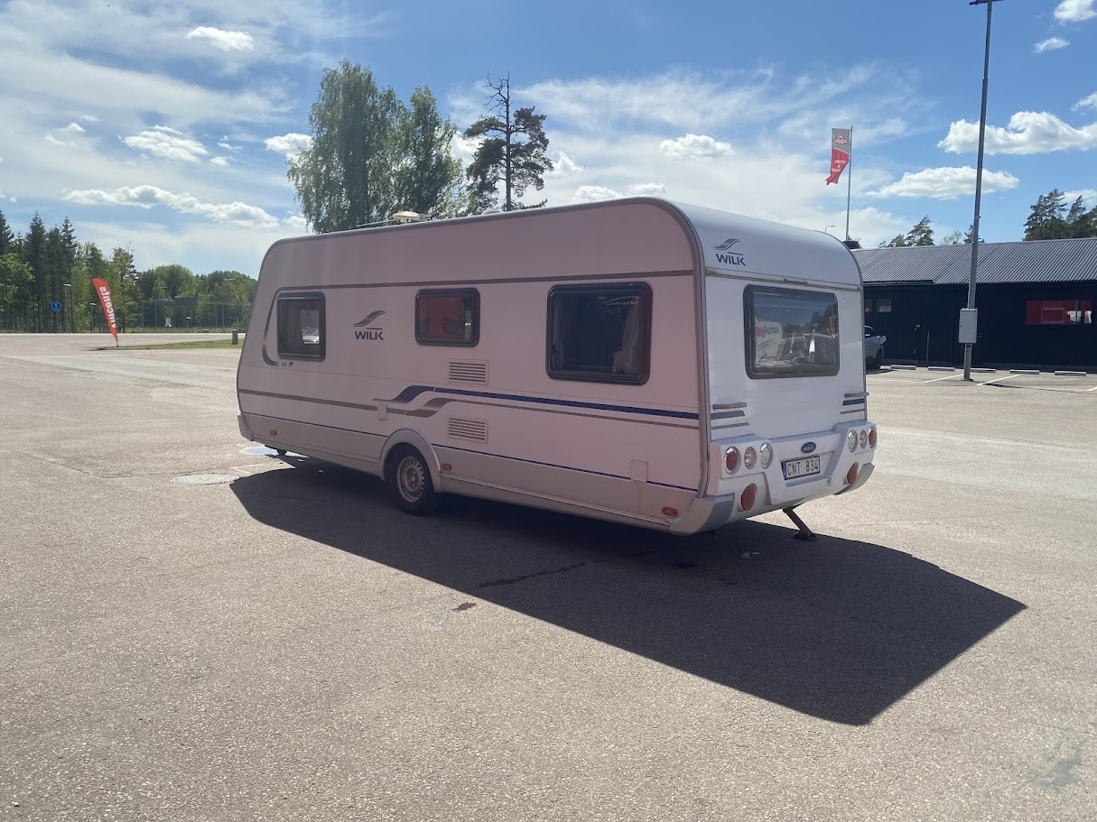 Wilk-W42 *Långbäddar *Förtält *Golvvärme-(2011)-3196014