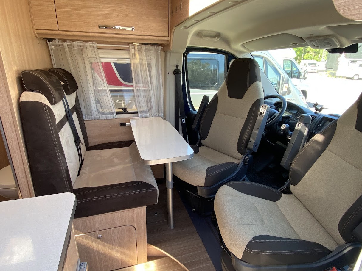 Pössl-ROADCAR 540 *Solcell *Tvärbädd *Markis-(2015)-3204631