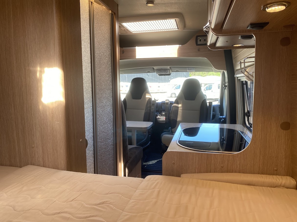 Pössl-ROADCAR 540 *Solcell *Tvärbädd *Markis-(2015)-3204636