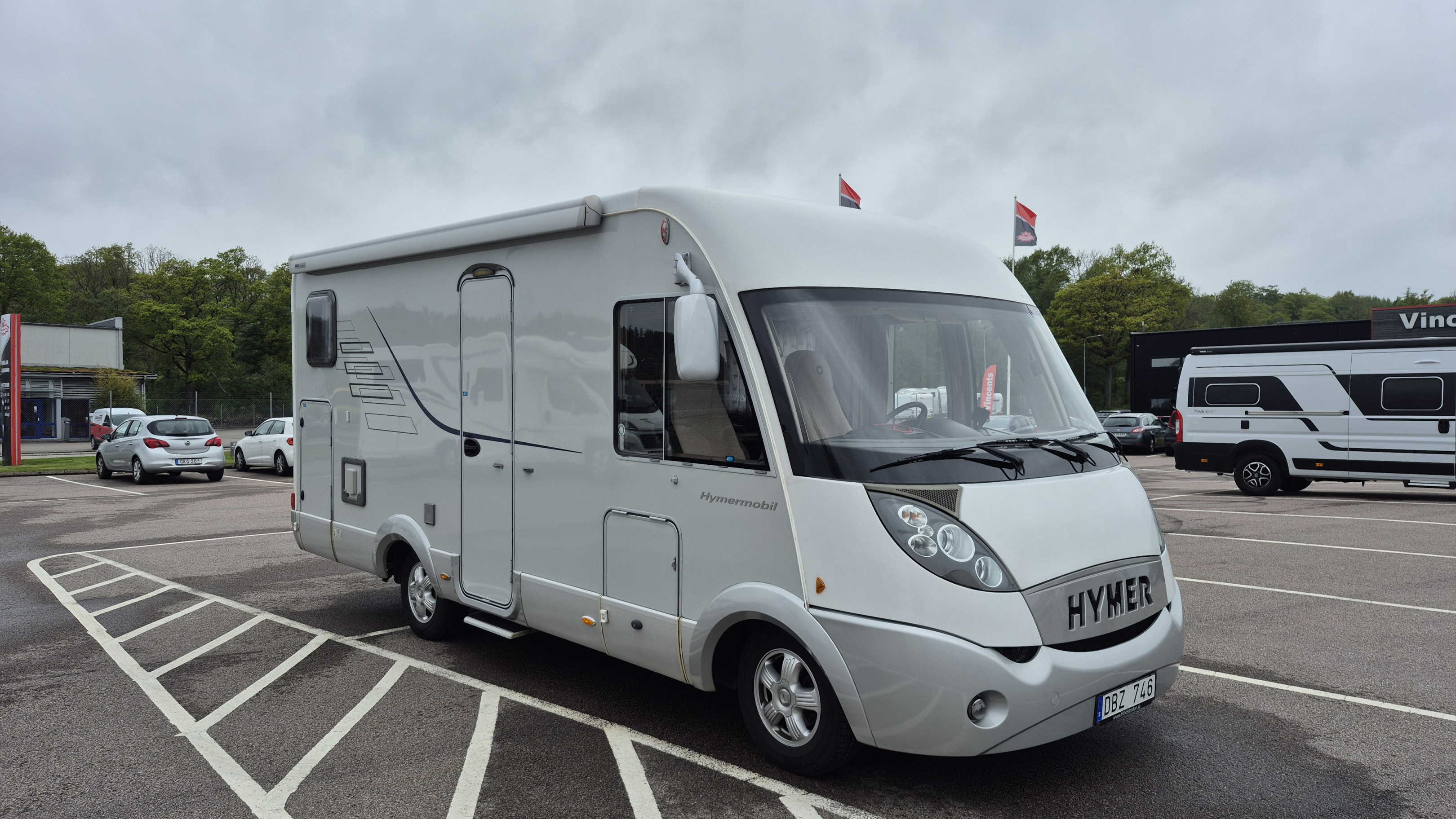 Hymer-B 524 CL *Solcell *Truma-(2010)-3192764