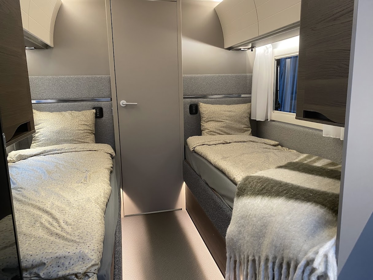 Adria-ALPINA 613 UT-(2022)