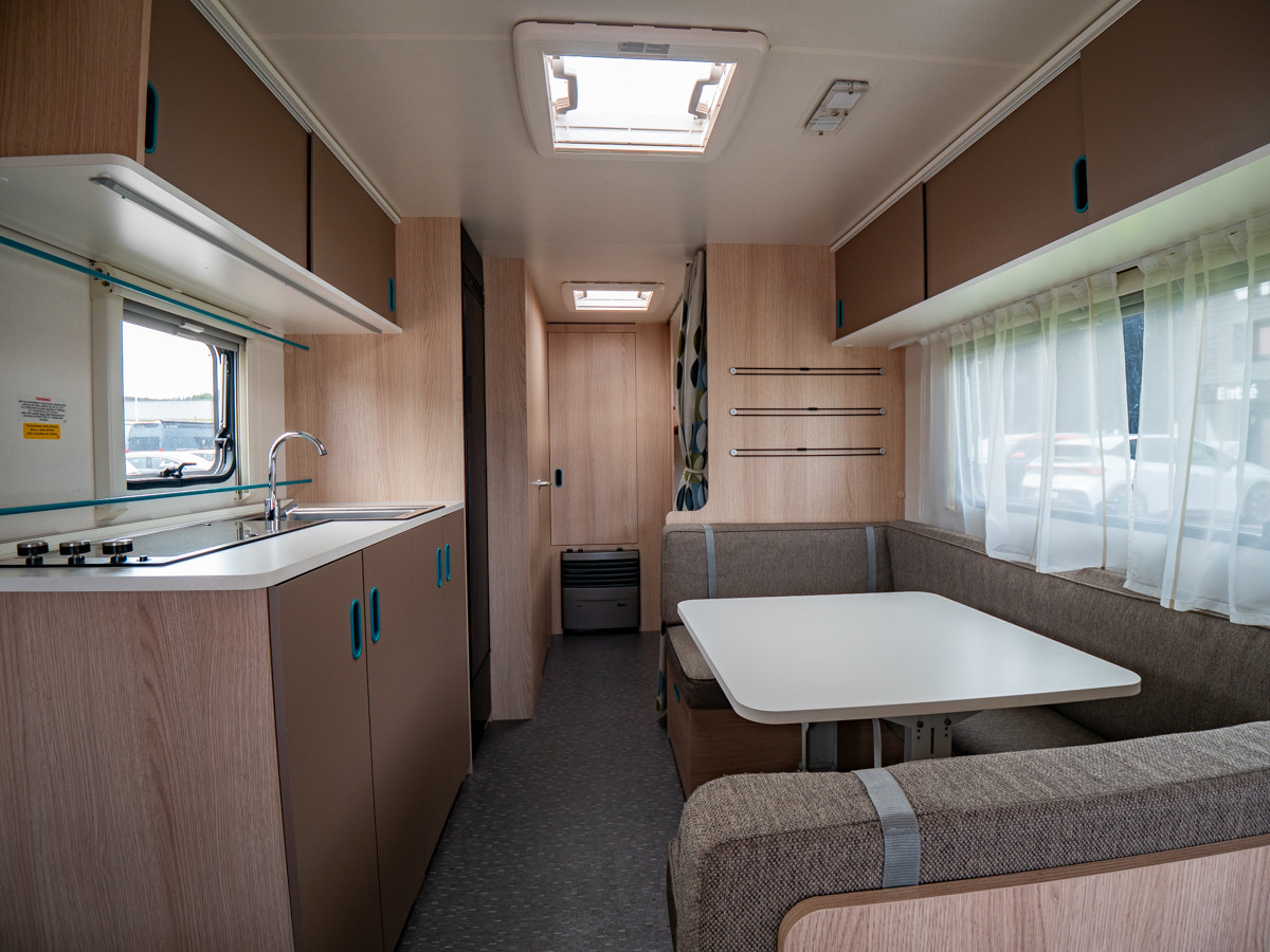 Adria-AVIVA 563PT *Barnkammare *Truma-(2017)-3254000