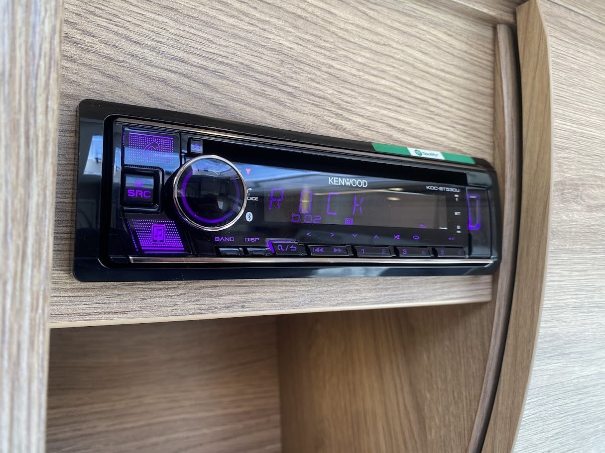 KABE-CLASSIC 470 XL KS *ALDE *Fransk bädd-(2019)-3207777