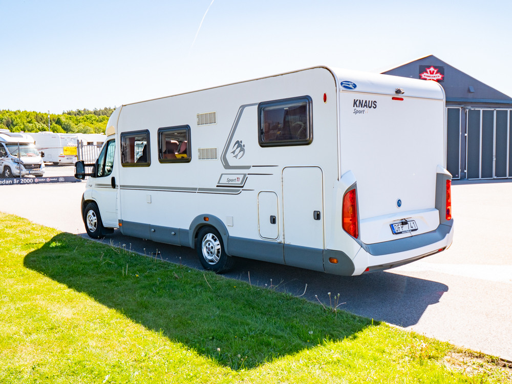 Knaus-R16 *Truma *Långbäddar *Solcell-(2011)-3207734