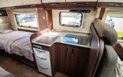 Bürstner-T 720 *Långbäddar *Toa bak *Automat-(2014)-3238593