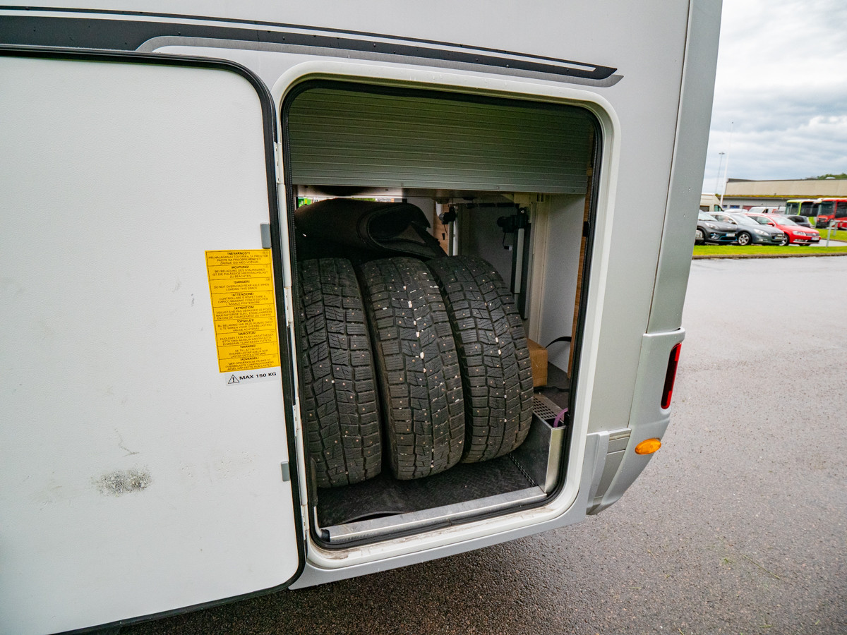 Adria-SONIC SUPREME I 810SC *Hydrauliska stödben-(2020)-3248747