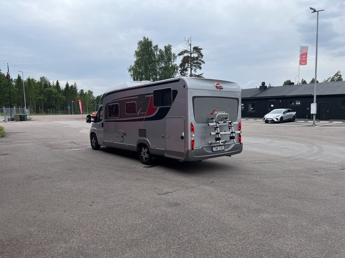 Bürstner-Ixeo T 728 *Automat *Långbäddar *ALDE-(2017)-3235774