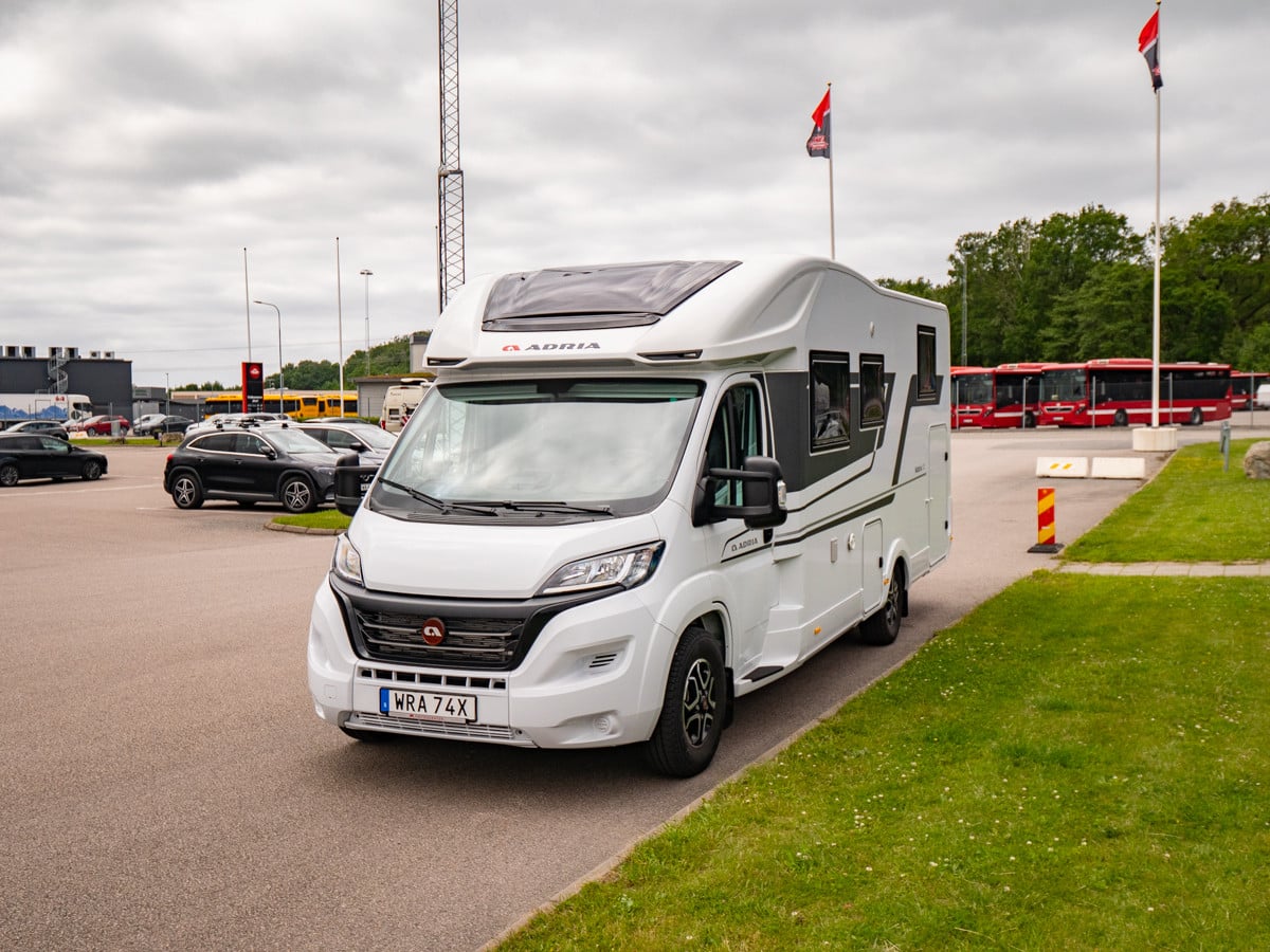 Adria-MATRIX 670 SL *Hydraul. ben *Alde *Lågmil-(2024)-3238553