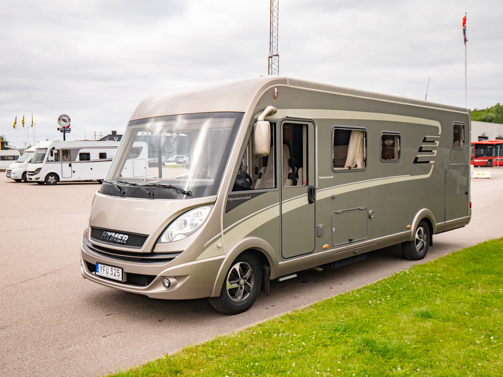Hymer-B 704 Premium Line *Långbädd *AC-Bodel-(2017)-3242948