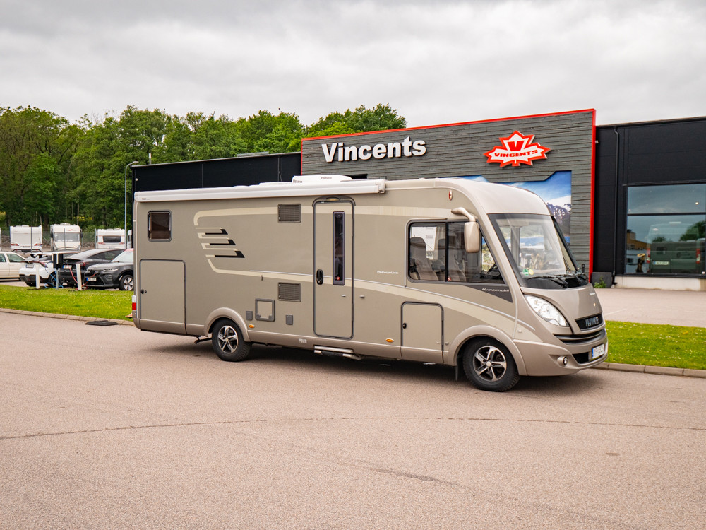 Hymer-B 704 Premium Line *Långbädd *AC-Bodel-(2017)-3242931