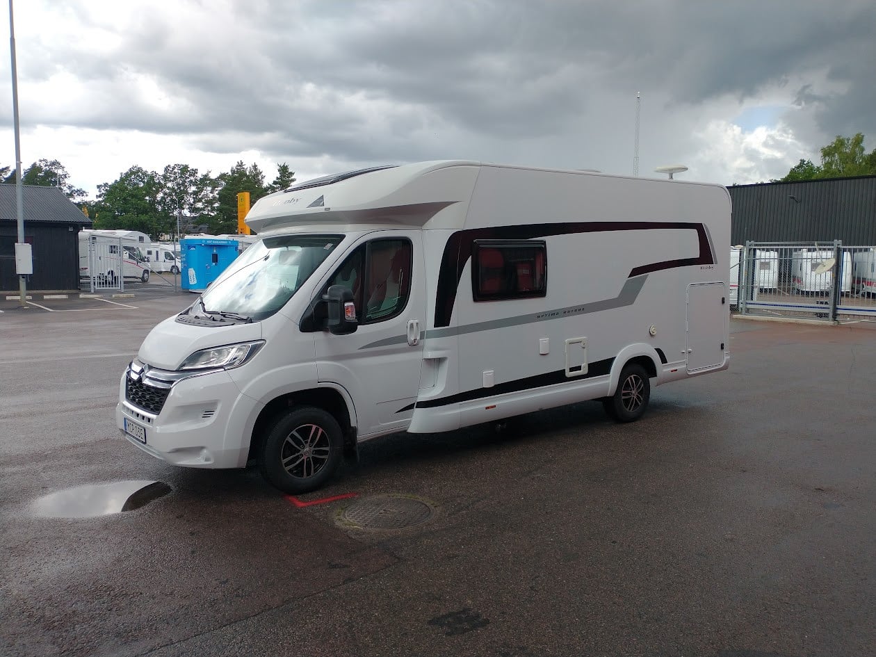 Hobby-T 65 GE *Långbädd *Solcell *Markis-(2020)-3238481