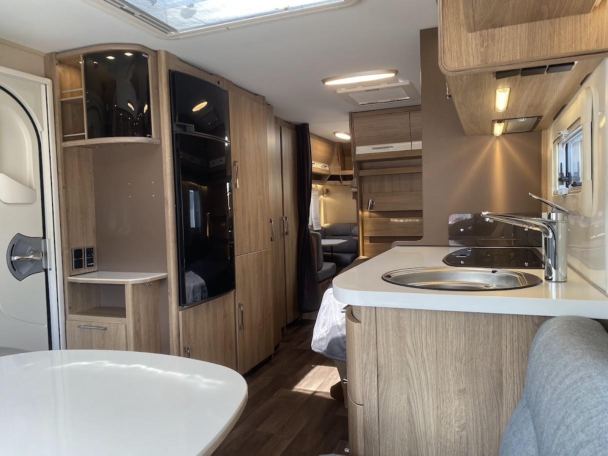 KABE-CLASSIC 660 GDL KS *Barnkammare *ALDE *Cykelställ-(2018)-3251833