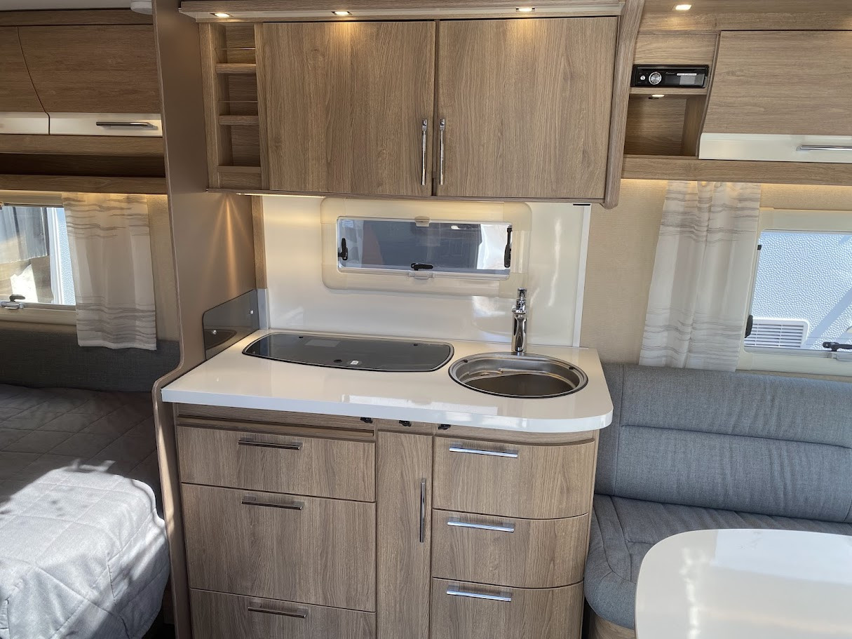 KABE-CLASSIC 660 GDL KS *Barnkammare *ALDE *Cykelställ-(2018)-3251835