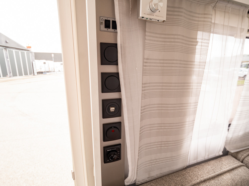 Adria-ALTEA 472 PU *Dubbelbädd-(2020)-3248161
